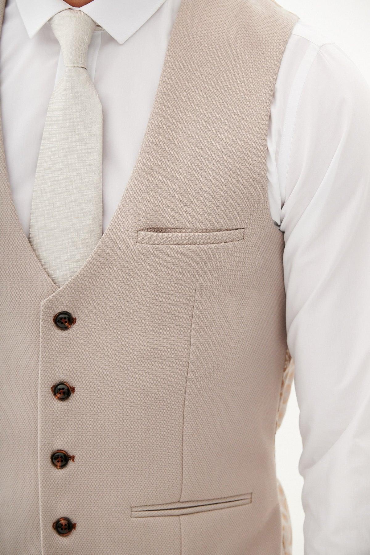 HM5 Waistcoat - Stone
